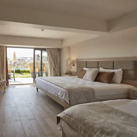 Kubana Hotel