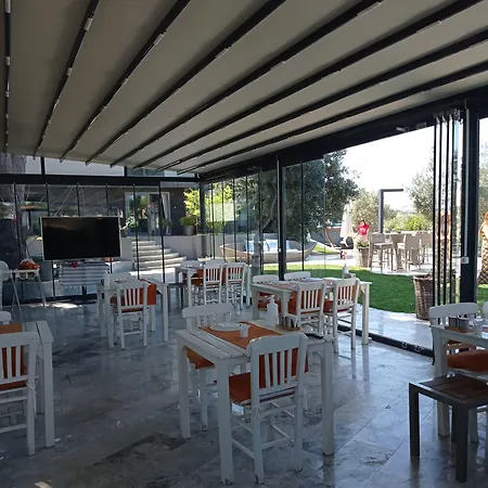 Kubana Hotel