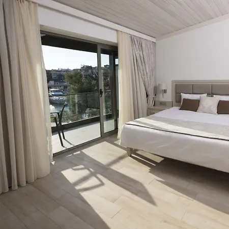 Kubana Hotel Çeşme