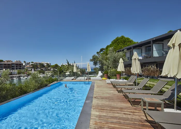 호텔 Kubana Çeşme