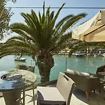 Hotel Kubana 2*